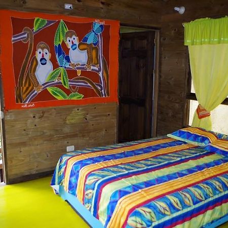 La Fortuna Wood House Hostel מראה חיצוני תמונה