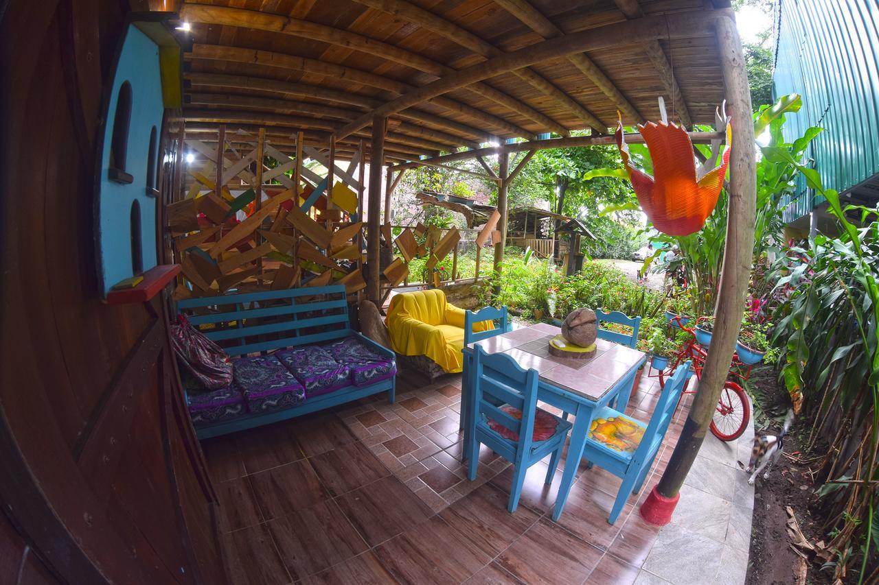 La Fortuna Wood House Hostel מראה חיצוני תמונה